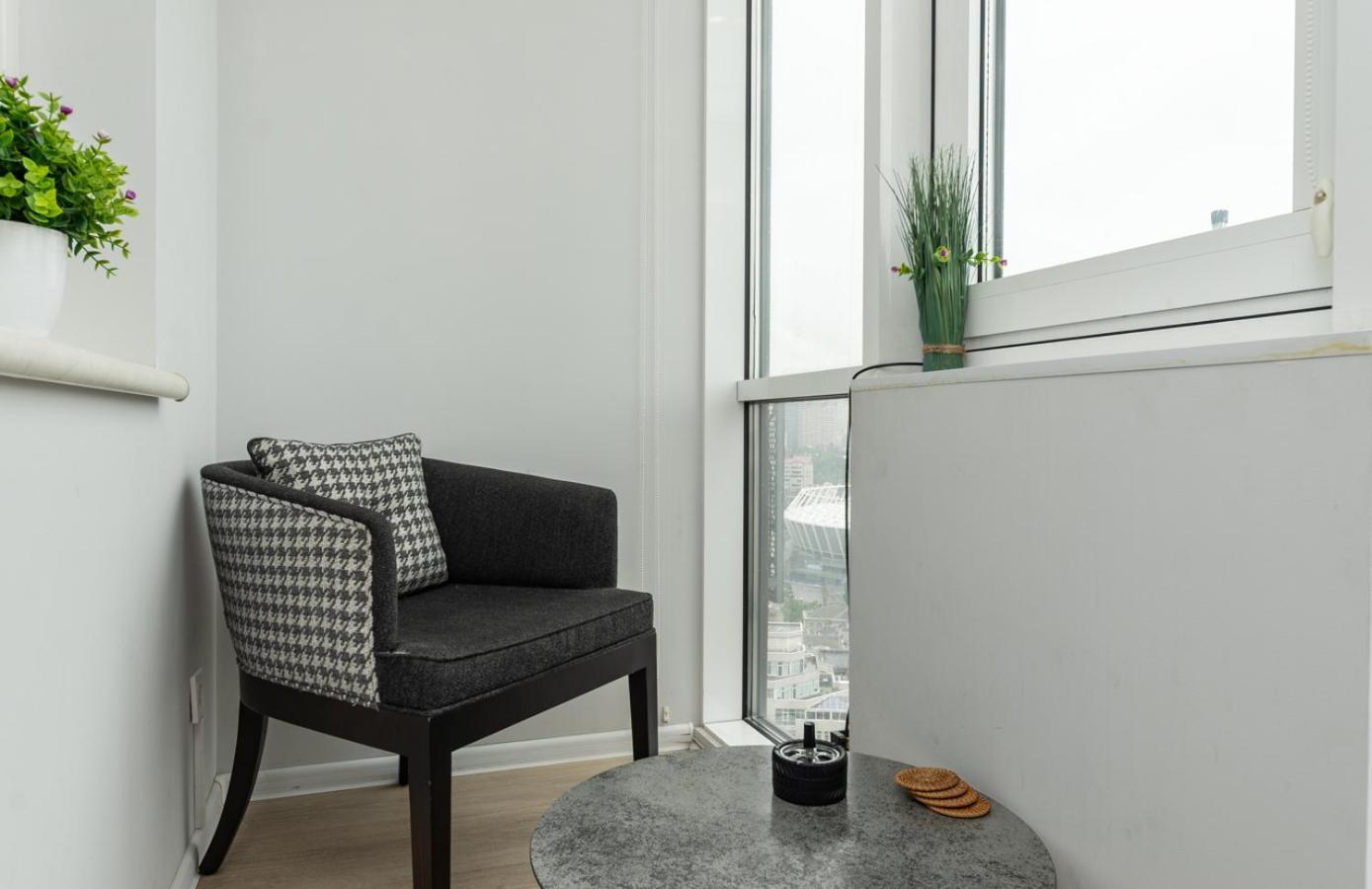 Royal Tower Residence Big Vip Apartment In Center Floor 27 Kijev Kültér fotó