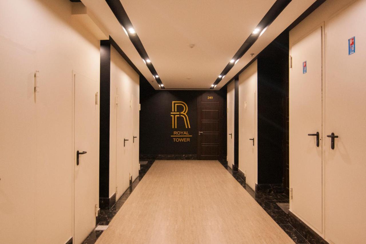 Royal Tower Residence Big Vip Apartment In Center Floor 27 Kijev Kültér fotó